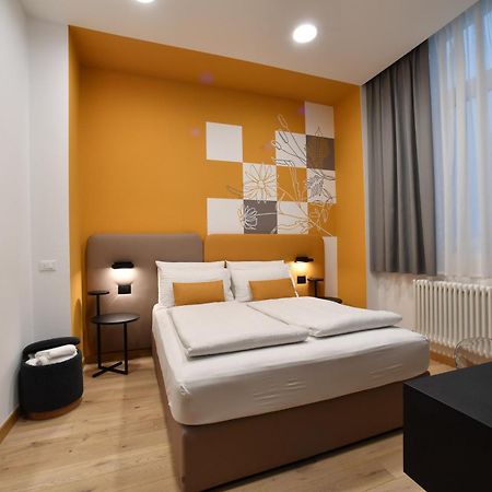 House Of Bruno - No Reception Hotel Trento Ngoại thất bức ảnh
