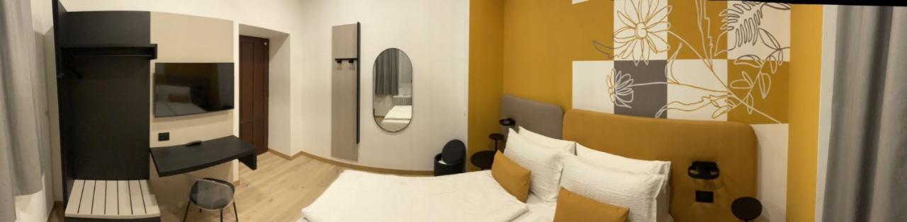 House Of Bruno - No Reception Hotel Trento Ngoại thất bức ảnh
