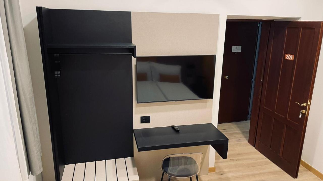 House Of Bruno - No Reception Hotel Trento Ngoại thất bức ảnh